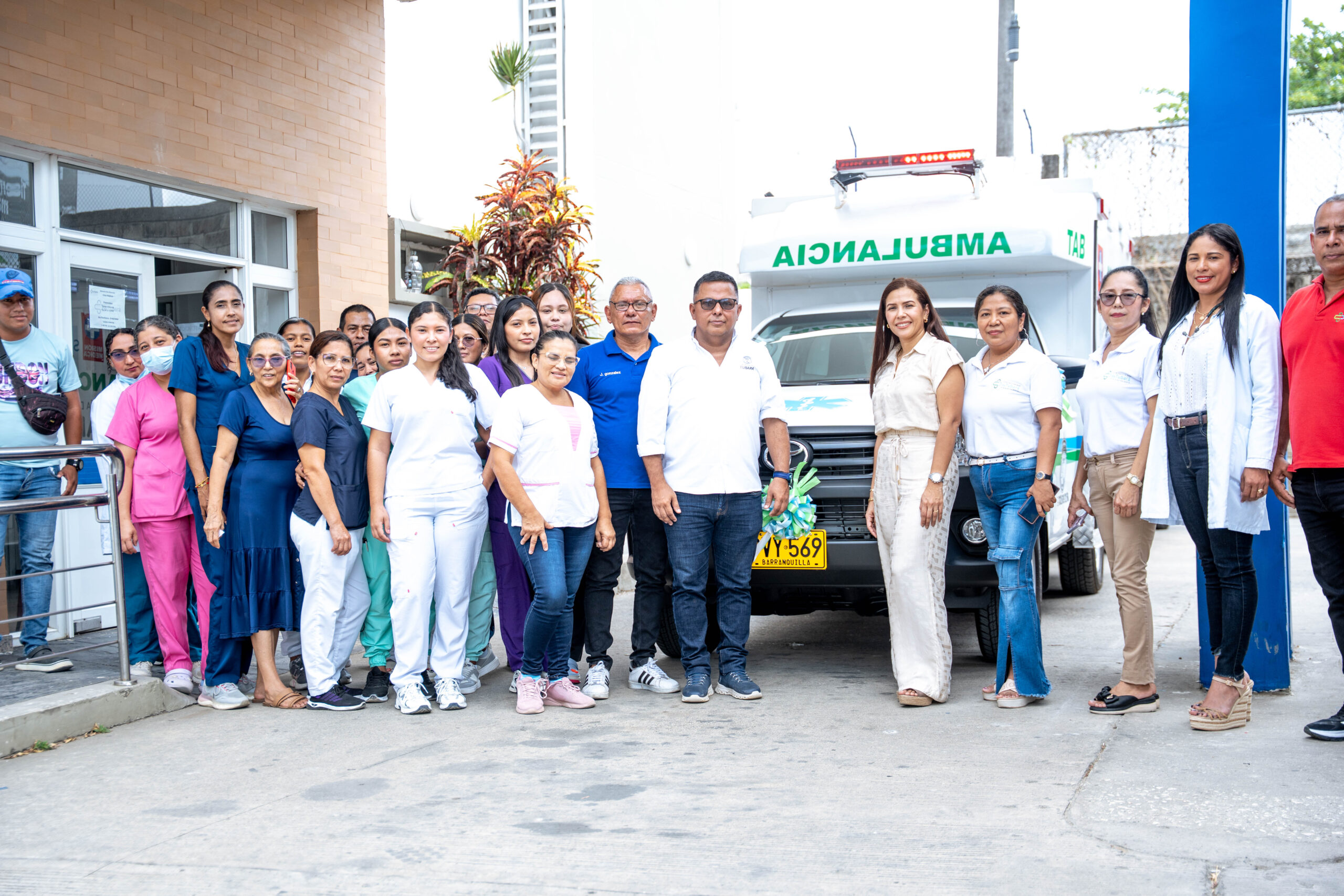 Tubará adquiere moderna ambulancia 4x4