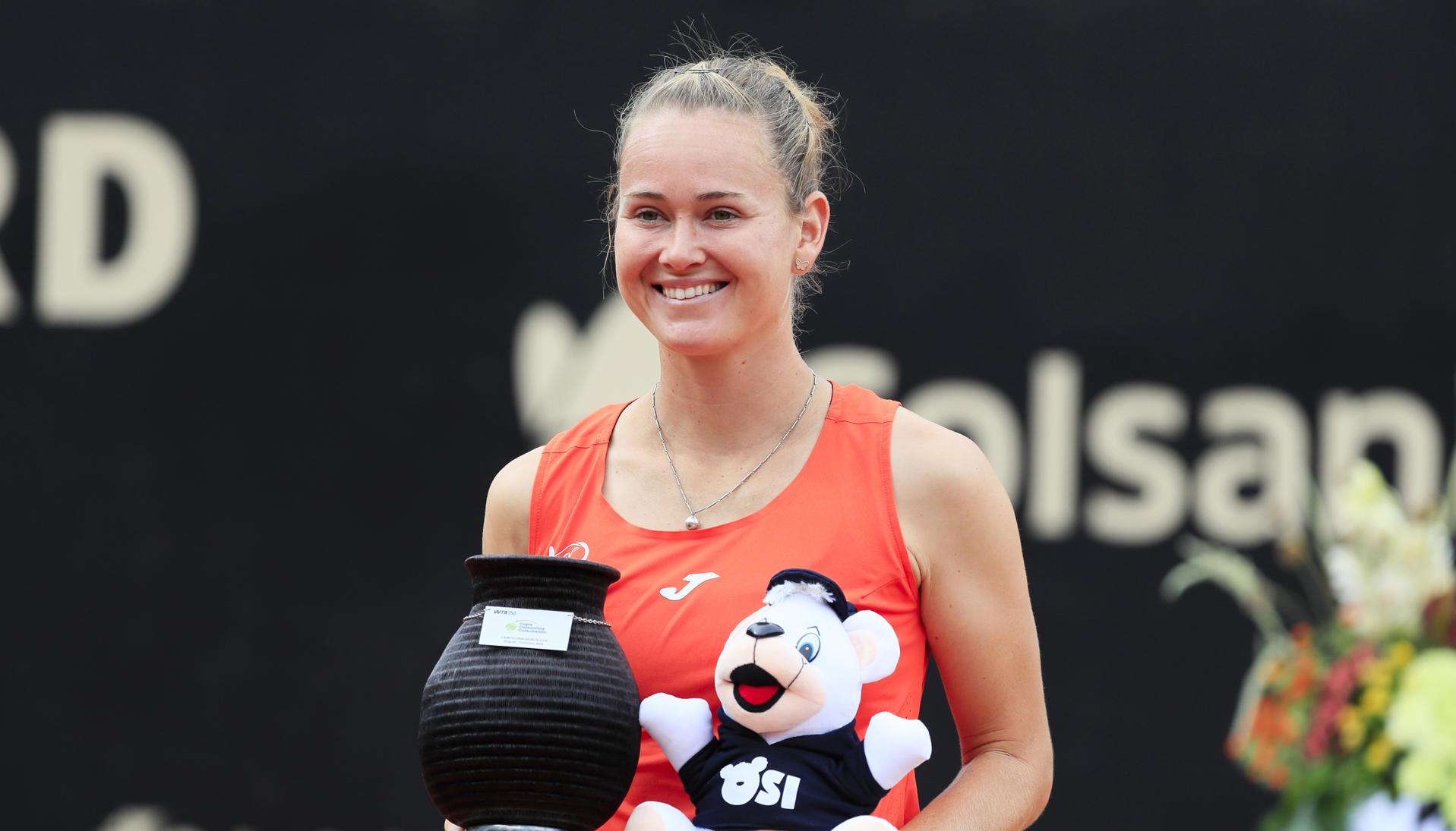 Marie Bouzková campeona WTA Bogotá