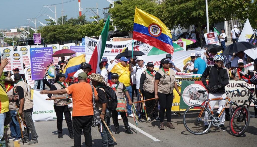 sindicatos Barranquilla reformas salario digno marcha 1 mayo